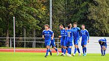 Der FC Neustadt kämpfte entschlossen bis zum Schlusspfiff und feiert so seinen Sieg über die SG Dettingen-Dingelsdorf.
