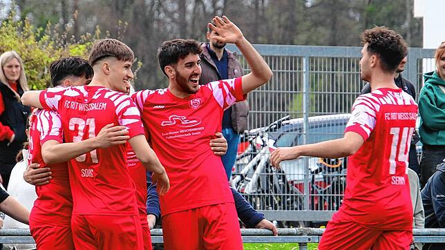 Vier Treffer durften die Spieler des FC RW Salem im Duell bei der SpVgg F.A.L. bejubeln.