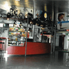 Der Eingangsbereich: Früher gab es hier Popcorn, heute werden vor dieser Treppe die Kinder von den Erziehern empfangen.