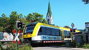 Kommt die Bodenseegürtelbahn, hier in Sipplingen, unter die Erde? Der Gemeinderat von Sipplingen ist von einer entsprechenden Studie ...