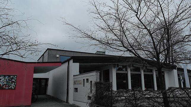 Wer ist für den Schaden verantwortlich? Der Kindergarten St. Martin in Oberteuringen muss wegen eines Wasserschadens aufwendig saniert ...