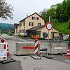 Durch dicke Betonplatten und eine Absperrung ist der Grenzübergang Büßlingen/Hofen gesichert. Das frühere Zollamt ist seit vielen Jahren ...