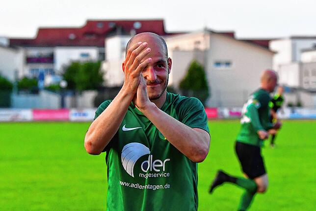 Bild 37: Remo Laisa verabschiedet sich beim SV Herten vom aktiven Fußball &ndash; und wir haben die Bilder!