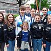 Einige Nachwuchsfahrerinnen reisten zur EM mit und feuerten die Titelverteidigerinnen an. Hier freuen sich (von links) Marina Hübschle, ...