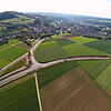 Von drei ersehnten Ortsumfahrungen ist derzeit nur die Umgehung von Oberlauchringen (Bild) im Bau. Die Arbeiten sollen aber erst 2020 ...