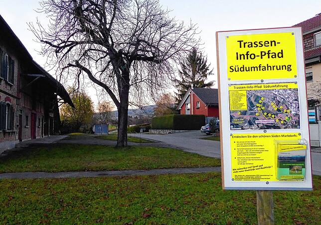 Solche Infotafeln stehen entlang des Rundweges zwischen Lipbach, Stüblehof und Segelfliegergelände.