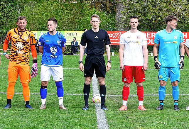 Bild 1: SC Markdorf besiegt SC Pfullendorf II mit 3:1. Wir waren mit der Kamera dabei!