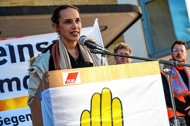 Bild 14: Bilder von der Kundgebung für Demokratie und Toleranz in Friedrichshafen