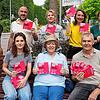Die Gruppe Demokratiekick ist bei der „Langen Nacht der Demokratie“ (vorn, von links): Julia Ebner, Karin Lindemann, Fried Schüle, ...