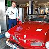 Sven Stottmeier leitet die Digital-Truppe bei Hectronic. Ihr Job ist es auch Tankvorgänge zu digitalisieren. DAs Bild zeigt ihn im ...