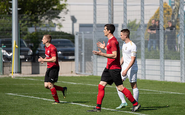Bild 13: FC Hochrhein siegt mit 4:1 beim Bosporus FC Friedlingen &ndash; und wir haben Bilder!