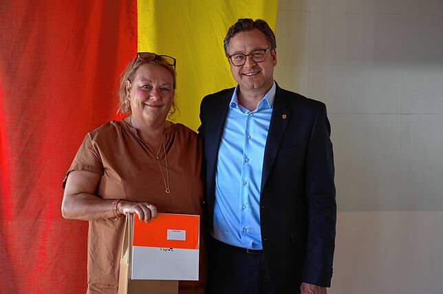 Daniela Mayer saß zehn Jahre im Owinger Gemeinderat und war stellvertretende Bürgermeisterin. Sie erhielt die Ehrennadel des ...