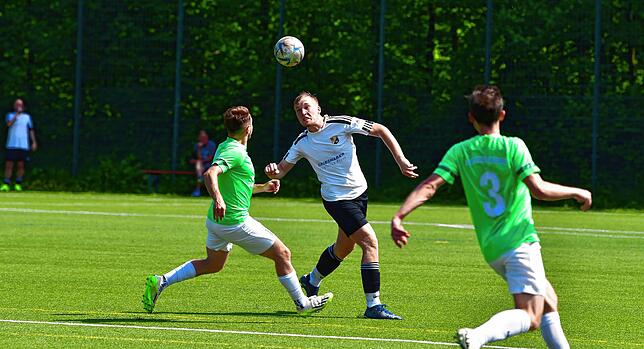 Bild 16: SG Mettingen/Krenkingen siegt 5:0 bei der U23 des SV 08 Laufenburg – und wir haben Bilder!