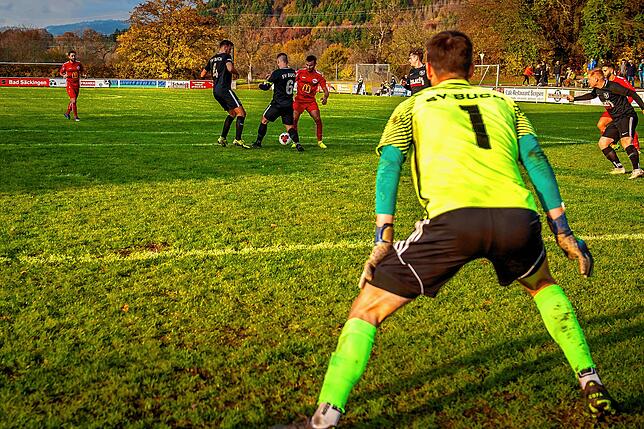 Bild 7: SV Buch wendet das Blatt zum 5:3-Sieg beim FC Wallbach &ndash; und wir haben die Bilder!
