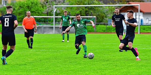 Bild 39: SV Herten setzt sich mit 4:2 bei der SG FC Wehr/Brennet durch &ndash; und wir haben Bilder!