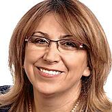 Elif Cangür.