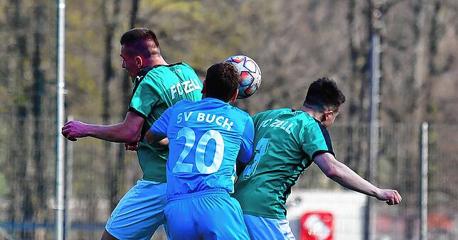 Bild 18: FC Zell fegt den SV Buch mit 7:1 vom Platz &ndash; und wir haben Bilder!