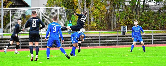 Bild 12: TuS Efringen-Kirchen siegt 2:1 bei der SG FC Wehr/Brennet &ndash; und wir haben Bilder!