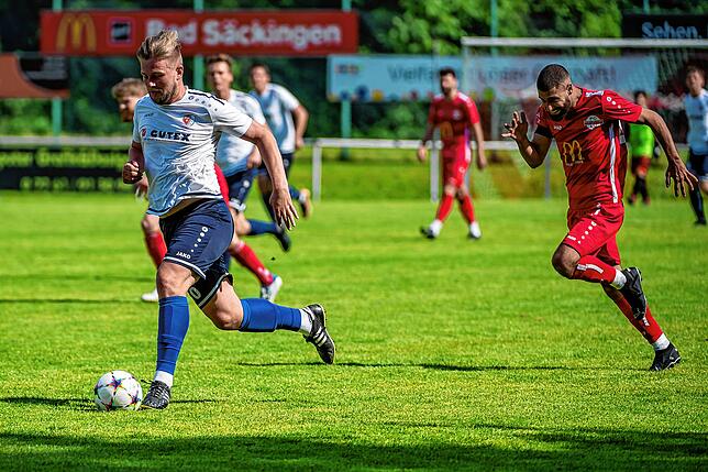 Bild 9: FC Schlüchttal gewinnt beim FC Wallbach mit 4:2 &ndash; und wir haben Bilder!