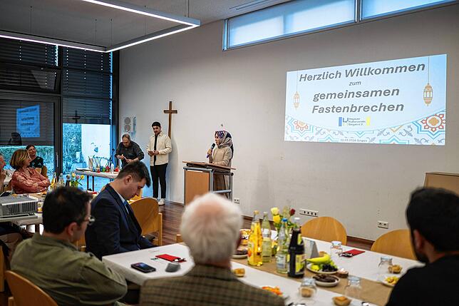 Bild 5: Bilder von Fastenbrechen in Singen