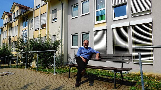 Heinrich Lang ist als Spitalverwalter für das Pflegeheim St. Franziskus zuständig.
