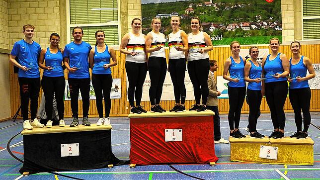 Die Teams des RMSV Aach (von links): Jone Burow, Lena Andorinha, Yannick Gaißer, Rebecca Grote, Sarah Bötzer, Franziska Bötzer, Sabrina ...