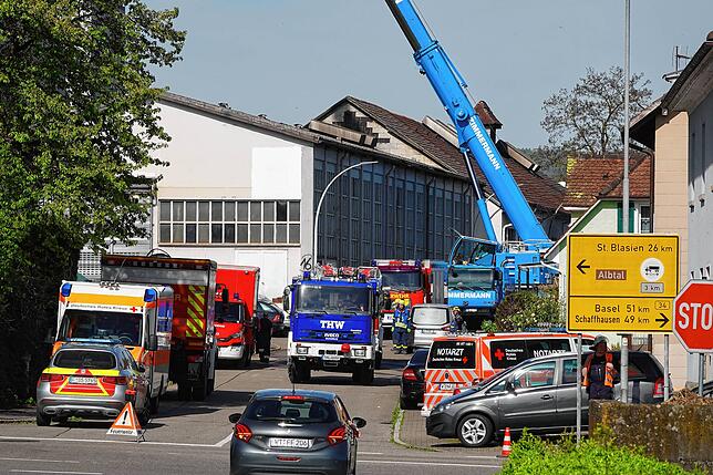 Die Rettungsmaßnahmen hatten auch Auswirkungen auf den Bahnverkehr.