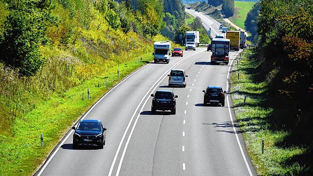 Die Bundesstraße 31-neu zwischen Überlingen und Stockach ist am 24. Mai halbseitig gesperrt. Der Verkehr Richtung Stockach wird über die ...