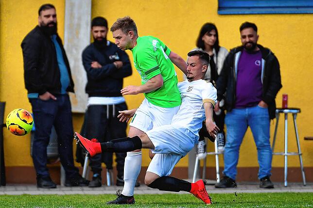 Bild 34: SG Mettingen/Krenkingen müht sich zu 2:0-Sieg bei Schlusslicht BFC Friedlingen &ndash; wir haben Bilder!