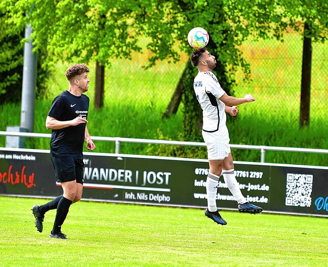 Bild 14: SV Blau-Weiß Murg besiegt SG FC Wehr/Brennet mit 2:0 – und wir haben Bilder!