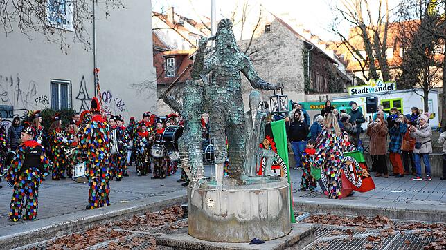 Bild 25: Konstanzer Fasnacht: Fotos von der Brunnenputzete der Blätzlebuebe