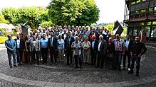 Der neue Waldshuter Kreistag nach der konstituierenden Sitzung im Hof des Landratsamts Waldshut.