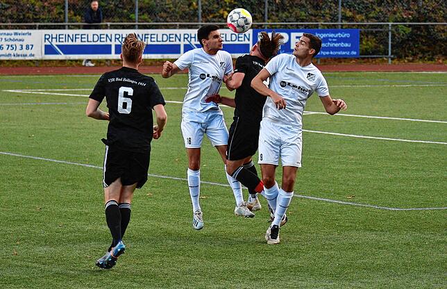 Bild 10: FC Schönau besiegt den VfR Bad Bellingen mit 2:0 &ndash; und wir haben Bilder!