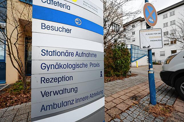 Wie geht es mit dem Gebäude weiter? CDU und Freie Wähler haben umfangreiche Prüfanträge an die Stadt gestellt, weil sie die Zukunft des ...