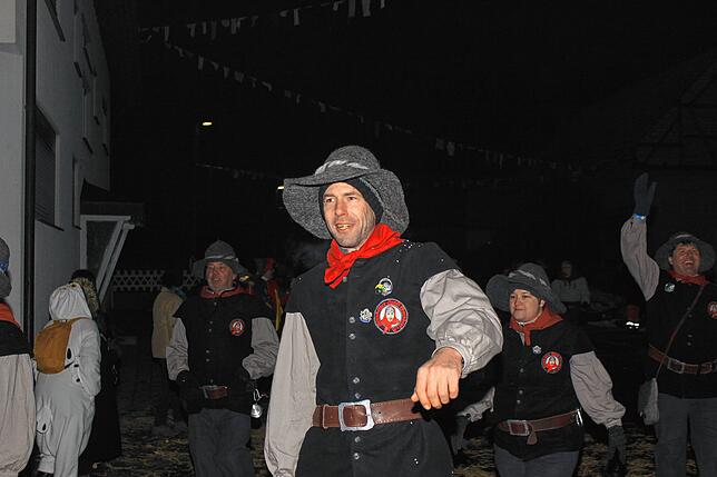 Bild 16: Die schönsten Bilder des Nachtumzugs in Zoznegg (Teil 1)