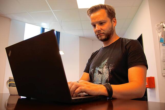 Dem Konstanzer Matthias Helmke wurde eine Wohnung zu einem Miet-Tiefpreis angeboten. Gegen Vorauszahlung von zwei Monatsmieten. Helmke ...
