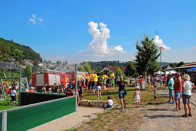 Bild 14: Bilder von der Bauernolympiade der FFW Eggingen
