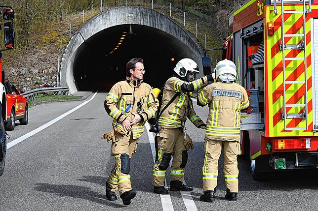 Bild 10: Große Feuerwehrübung in Tiengen – Die besten Bilder