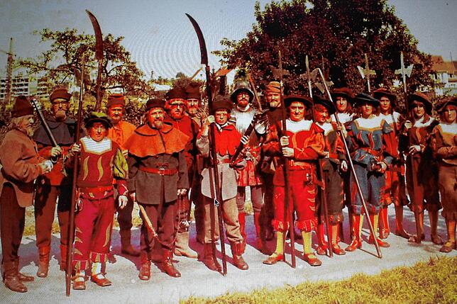 Bereits zum 1100-jährigen Bestehen gab es in Jestetten ein großes Fest. Beim Festumzug wurden verschiedene Epochen dargestellt. (Archivbild)