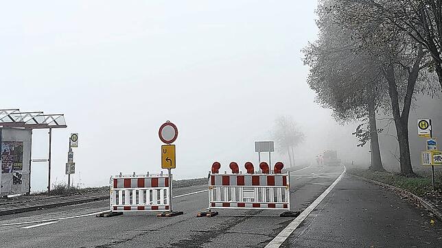 Am Dienstagvormittag war die K6180 zwischen der Abzweigung Ursaul (im Bild) und der Abzweigung Berenberg mehrere Stunden gesperrt. Grund ...
