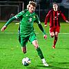 &bdquo;Man of the match&ldquo;: Joshua Kopp war Dreh- und Angelpunkt des SV Herten im Verfolgerduell. Das 1:2 von Sascha Strazzeri und ...