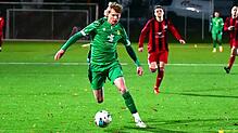 &bdquo;Man of the match&ldquo;: Joshua Kopp war Dreh- und Angelpunkt des SV Herten im Verfolgerduell. Das 1:2 von Sascha Strazzeri und ...