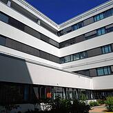 Täglich ein Besucher pro Patient im Zeitraum zwischen 14 und 18 Uhr ist künftig erlaubt.
