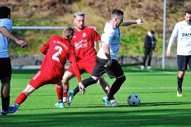 Bild 37: Der FC 08 Bad Säckingen siegt gegen FC Dachsberg mit 3:0 &ndash; und wir haben die Bilder!
