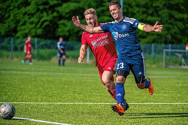 Bild 3: FC Dachsberg gewinnt beim SV Obersäckingen mit 5:3 &ndash; und wir haben Bilder!