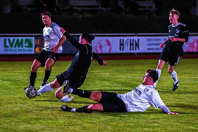 Bild 30: SV 08 Laufenburg II bremst FC 08 Bad Säckingen mit 1:1 im Verfolgerduell &ndash; und wir haben Bilder!