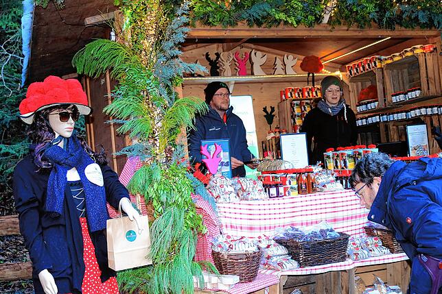 Bild 9: Weihnachtsmarkt in der Ravennaschlucht der Renner