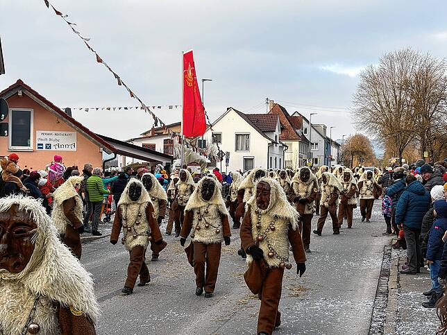 Bild 16: 50. Gründungstag der Mimmenhausener Bierkärhexen: Unsere Bildergalerie vom Umzug in Mimmenhausen