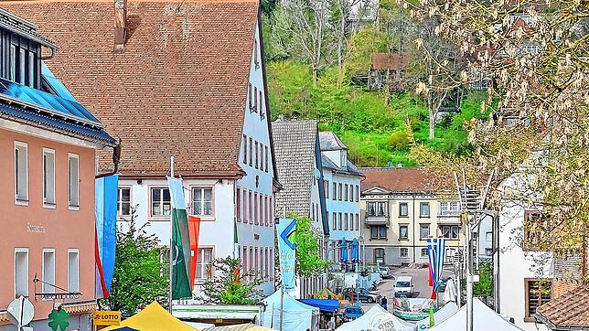 Handel und Stadtverwaltung freuen sich über den großen Zuspruch bei den Anmeldungen für den Familientag mit verkaufsoffenen Sonntag und ...
