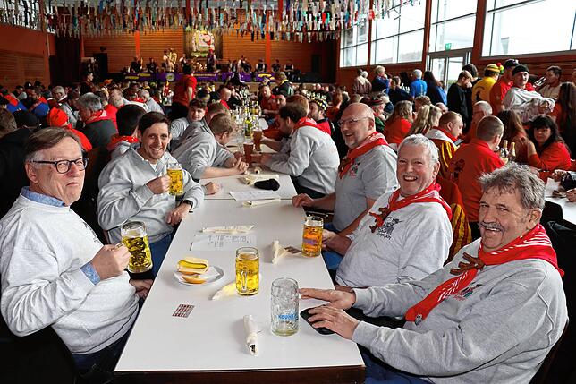 Bild 19: Dreikönigsfrühschoppen der Froschenzunft in der Güttinger Buchenseehalle